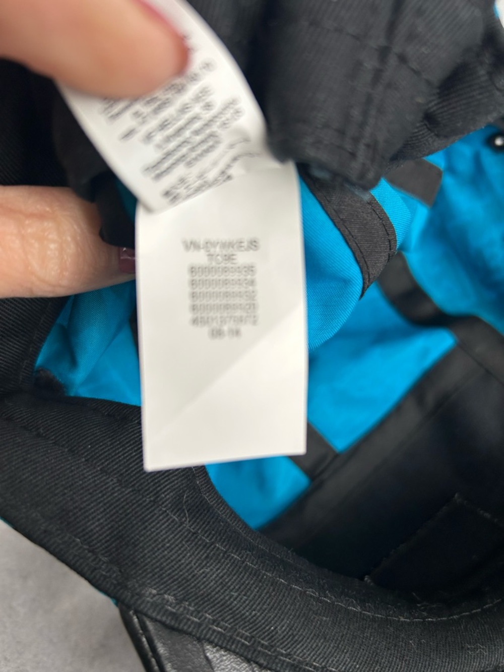 Vans Teal Patterned 5-Panel Hat with Black Brim - Picture 7 of 8